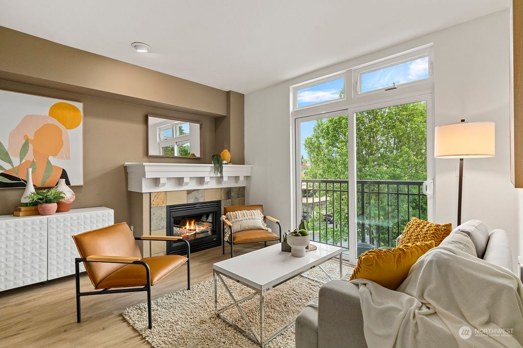 Photo of 18 Dravus Street #407, Seattle, WA 98109 (MLS # 2073411)