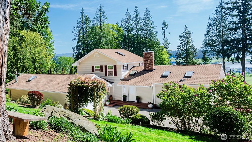 Photo of 485 S Vesper Way, Camano Island, WA 98282 (MLS # 2519544)