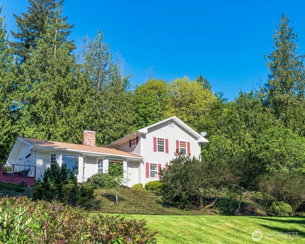 Photo of 485 S Vesper Way, Camano Island, WA 98282 (MLS # 2519544)