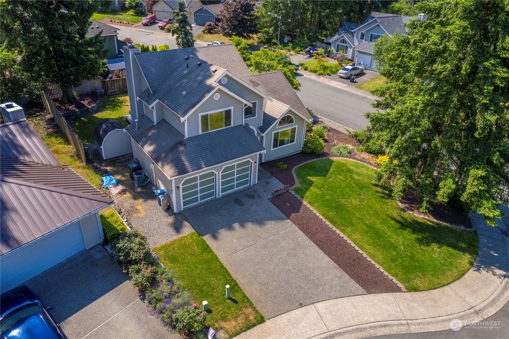 Photo of 25932 189th Court SE, Covington, WA 98042 (MLS # 2125812)
