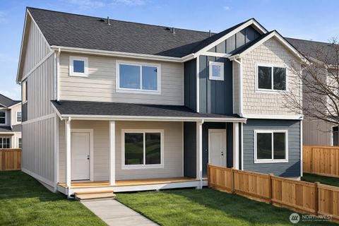 Photo of 4755 Court R, Tacoma, WA 98404 (MLS # 2490592)