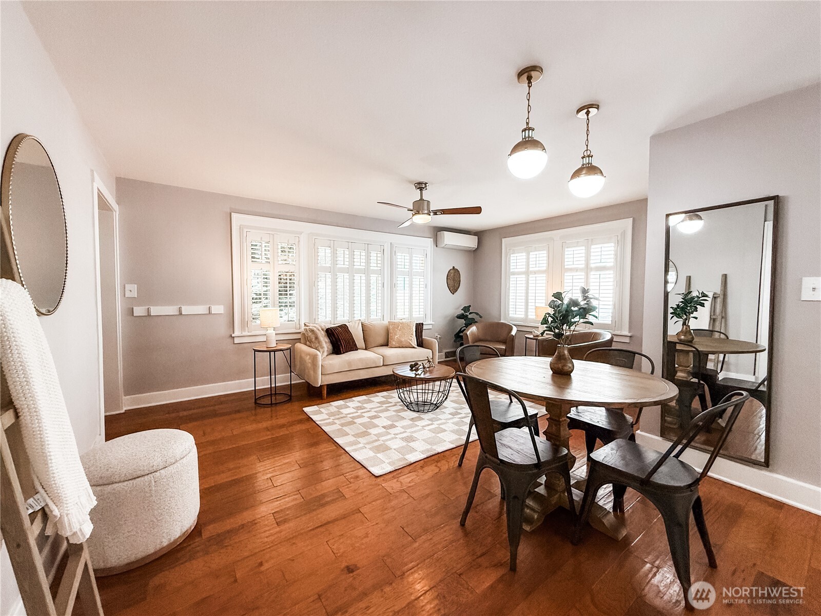 10728 Stone Avenue N