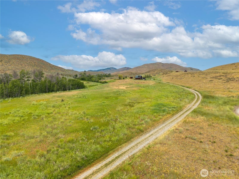 135 Hamilton Ranch Loop