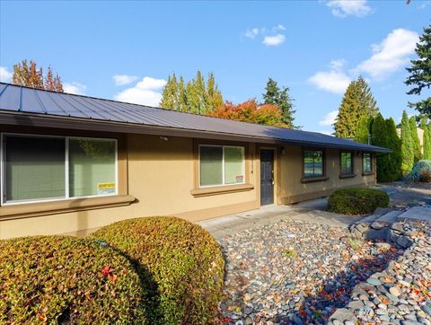 Photo of 1114 NE 112th Avenue, Vancouver, WA 98683 (MLS # 2446149)