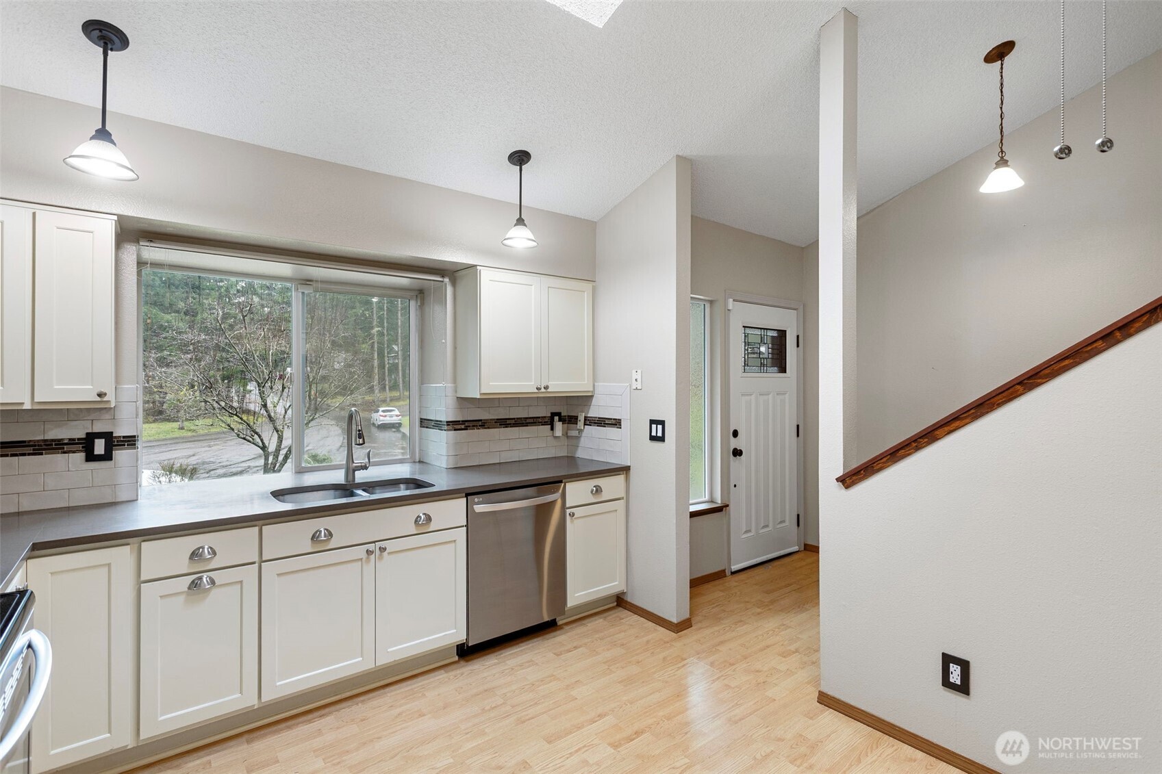 2109 Patricia Court SE