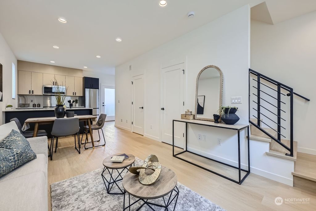 Photo of 10354 Wallingford Avenue N #B, Seattle, WA 98133 (MLS # 2277375)