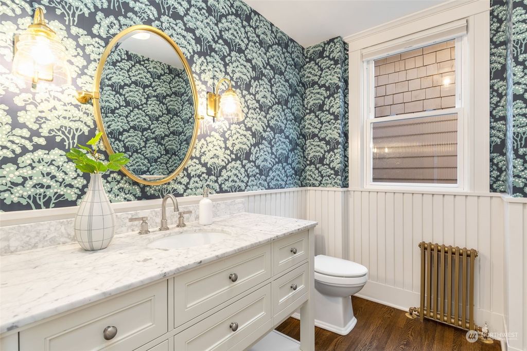 listing image 9361282177210458641