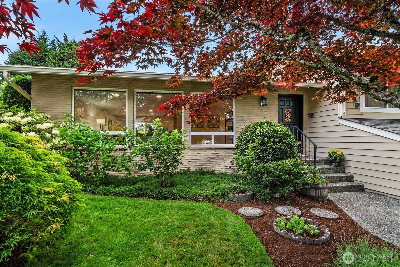 2017 Jones Circle SE
