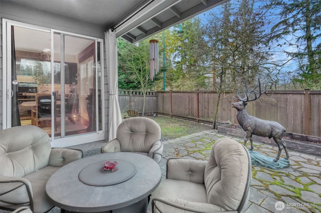 Photo of 8856 Yarrow Court E, Tumwater, WA 98501 (MLS # 2489219)