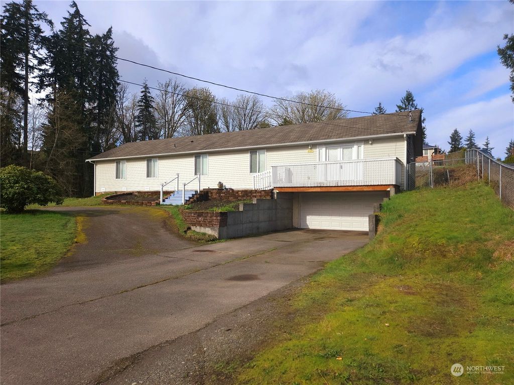 Photo of 19505 65th Avenue NE, Kenmore, WA 98028 (MLS # 2042685)