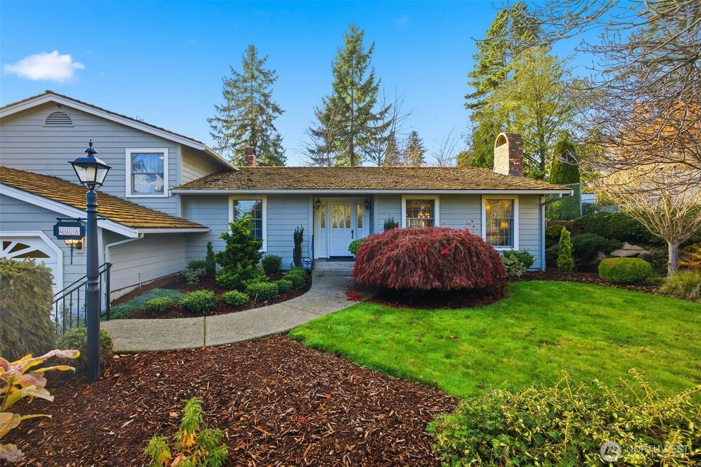 Photo of 20903 5th Avenue S, Des Moines, WA 98198 (MLS # 2455879)