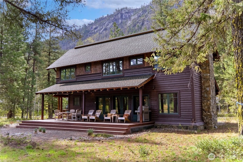 32 Freestone Lake Drive