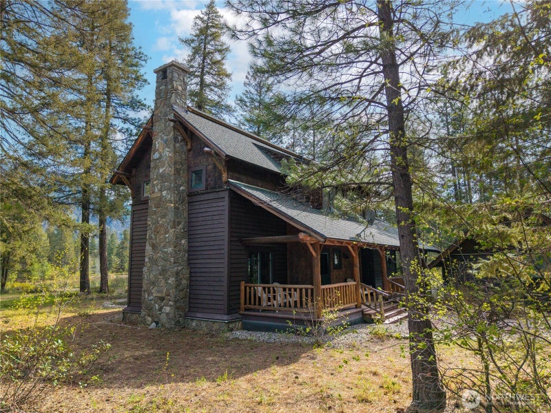32 Freestone Lake Drive