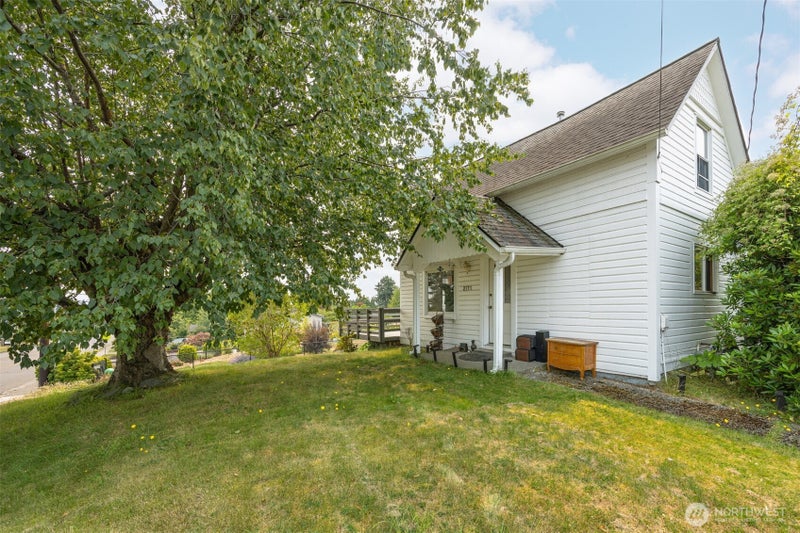 2171 Gardiner Drive