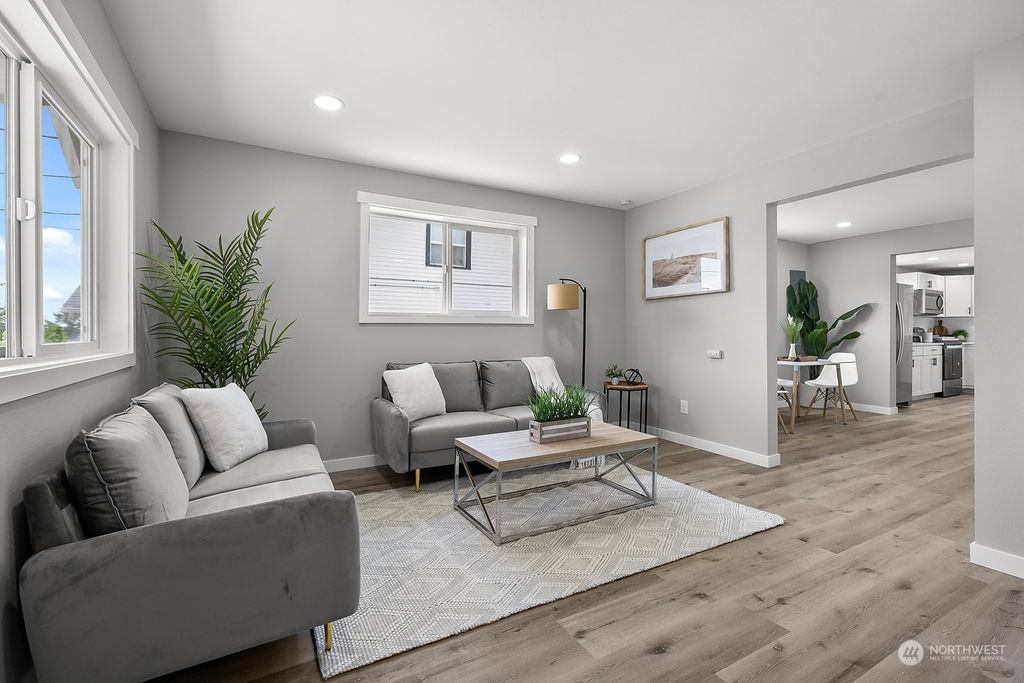 Photo of 1014 Iris Street, Milton, WA 98354 (MLS # 2075654)