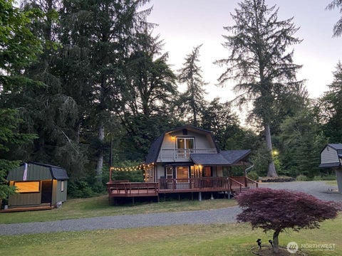 Photo of 621 W Satsop Maple Glen Gln, Elma, WA 98541 (MLS # 2578541)