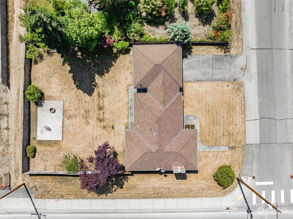 Photo of 1020 Madison Avenue, Darrington, WA 98241 (MLS # 2145988)