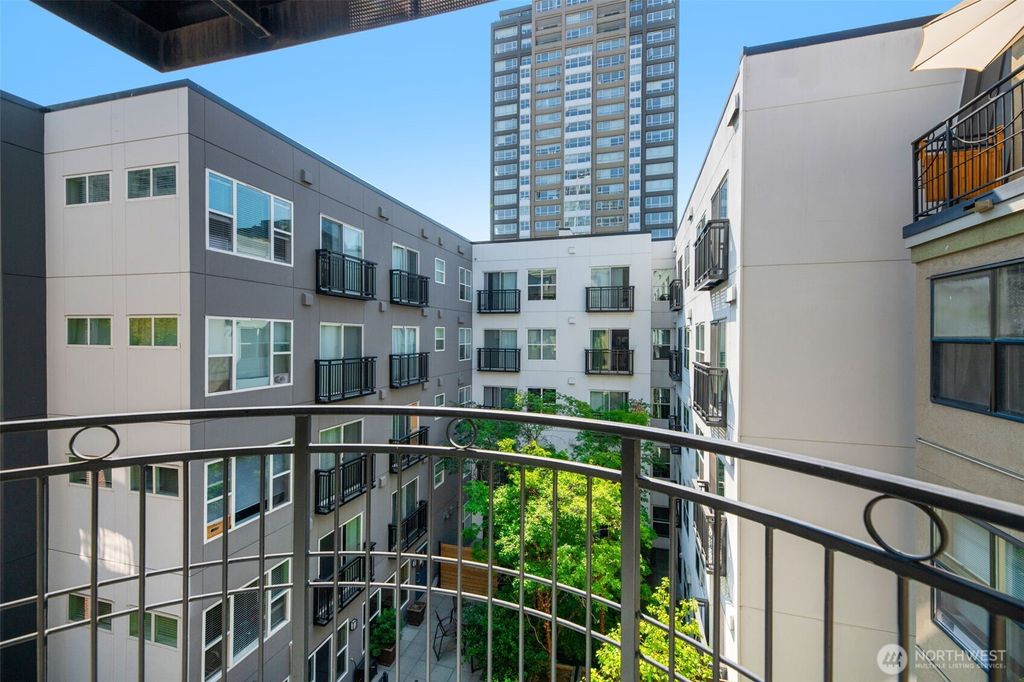 Photo of 425 Vine Street #623, Seattle, WA 98121 (MLS # 2429568)