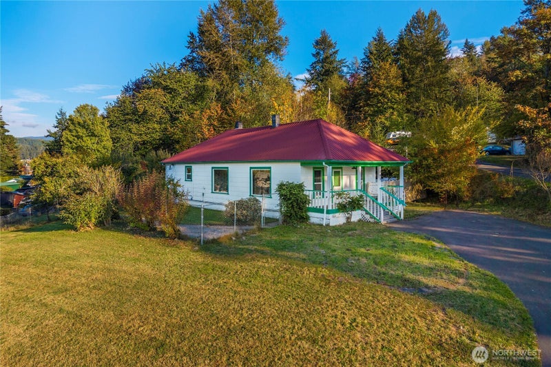545 Eatonville Highway W