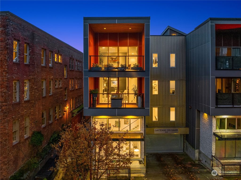 Photo of 315 W Galer Street #101, Seattle, WA 98119 (MLS # 2310381)