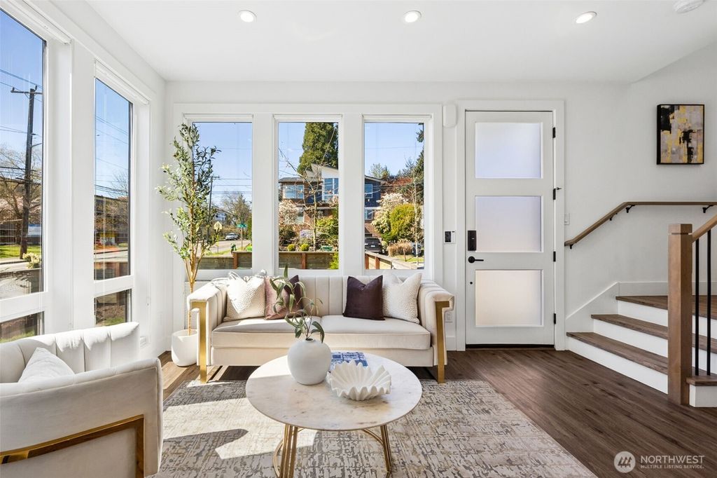 Photo of 7502 32nd Avenue NE #A, Seattle, WA 98115 (MLS # 2505567)