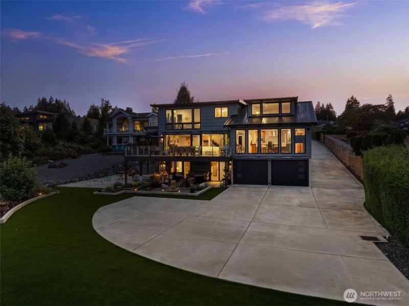6729 Cascade Avenue
