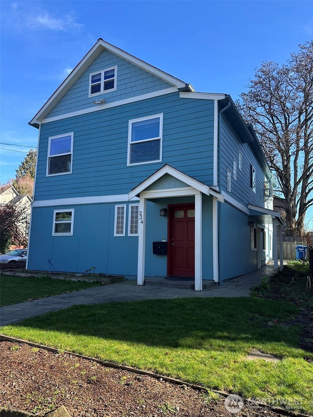 Photo of 234 21st Avenue E, Seattle, WA 98112 (MLS # 2486391)