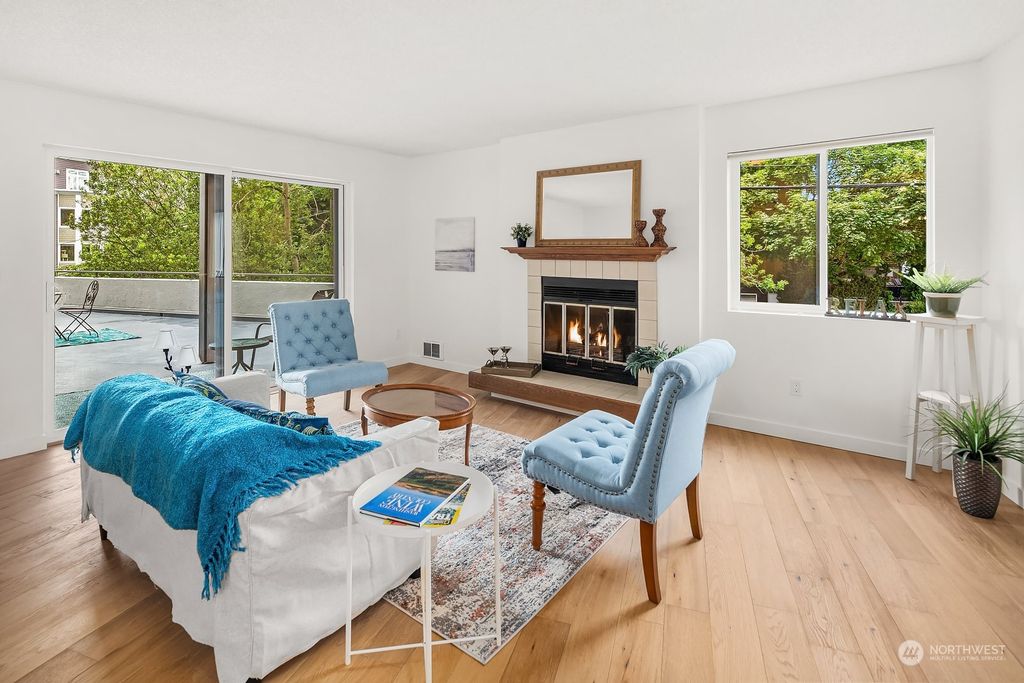 Photo of 5000 California Avenue SW #103, Seattle, WA 98136 (MLS # 2253038)