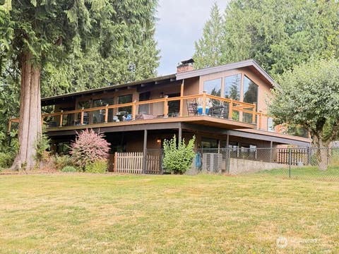 Photo of 862 Lone Oak Road, Longview, WA 98632 (MLS # 2560304)