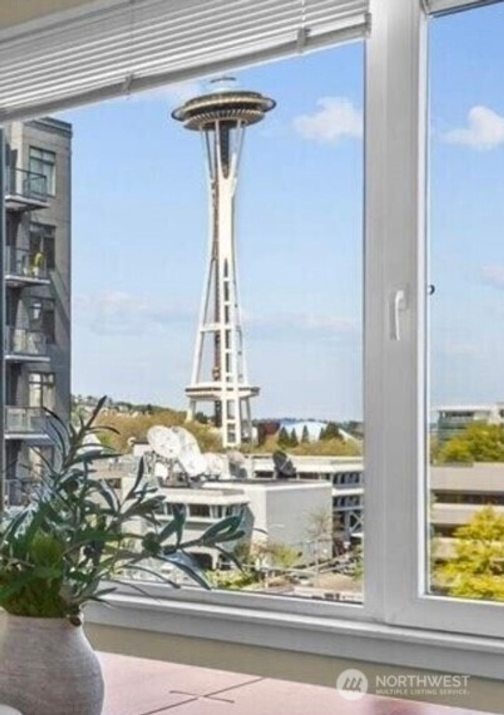 Photo of 76 Cedar Street #PH07, Seattle, WA 98121 (MLS # 2364187)