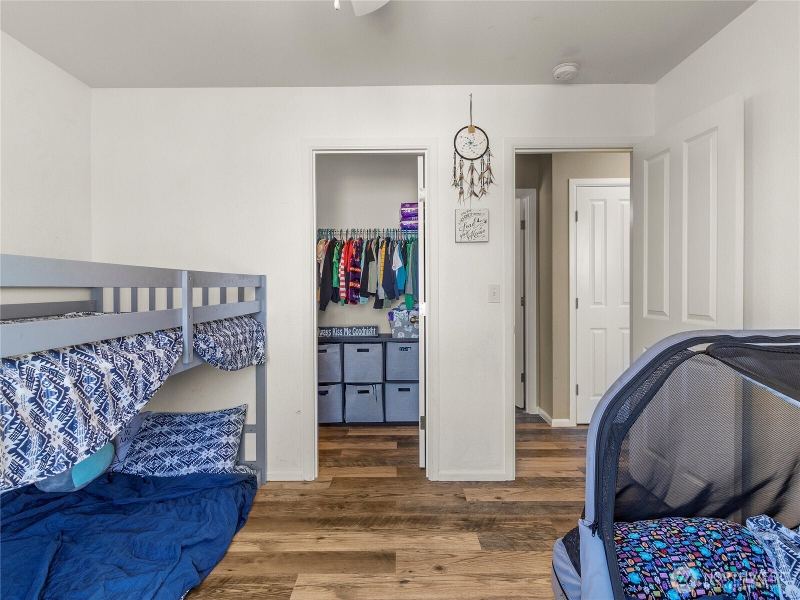 Yelm, Washington 98597, United States, 4 Bedrooms Bedrooms, ,3 BathroomsBathrooms,Residential,Pending,120451