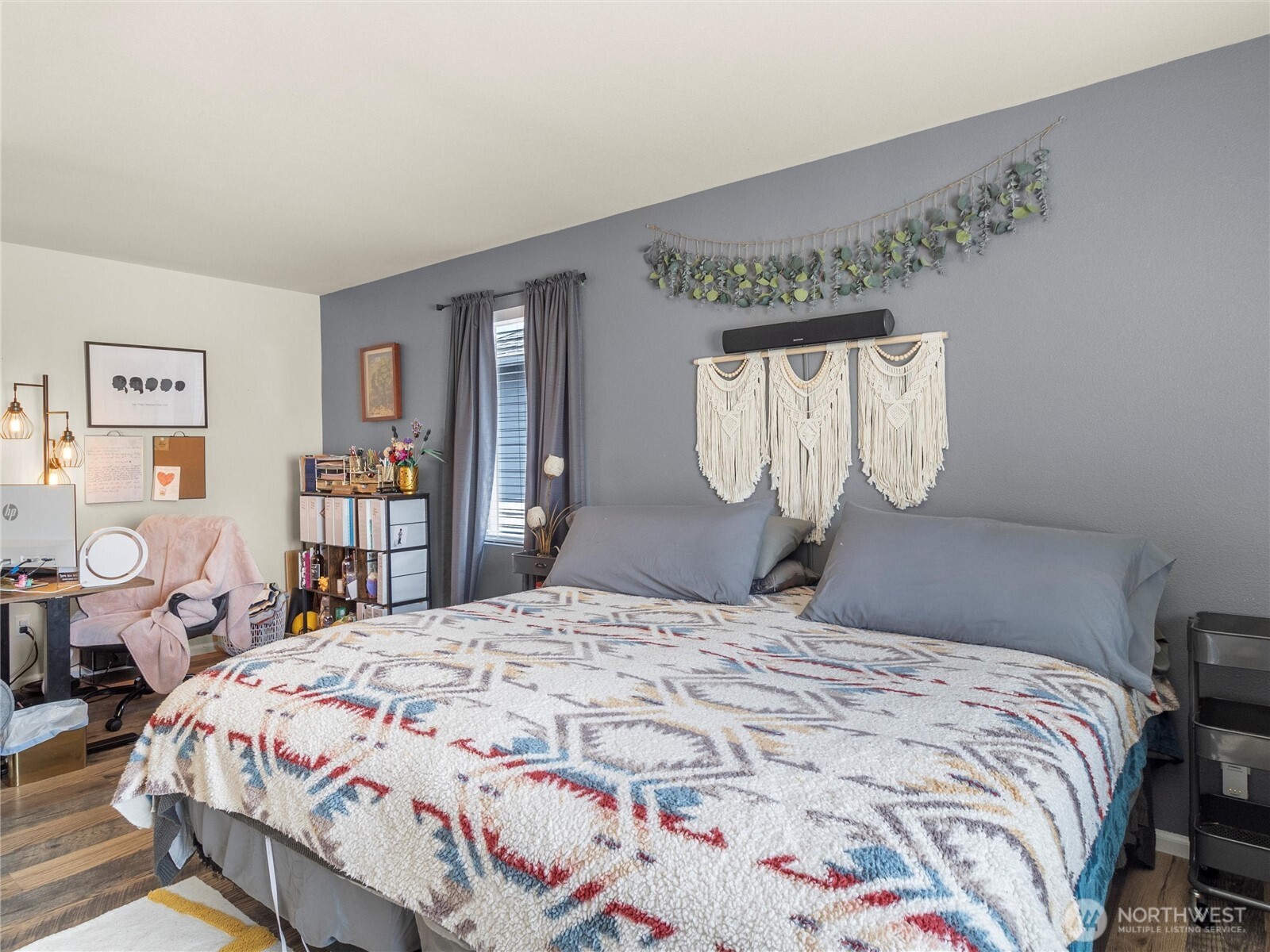 Yelm, Washington 98597, United States, 4 Bedrooms Bedrooms, ,3 BathroomsBathrooms,Residential,Pending,120451