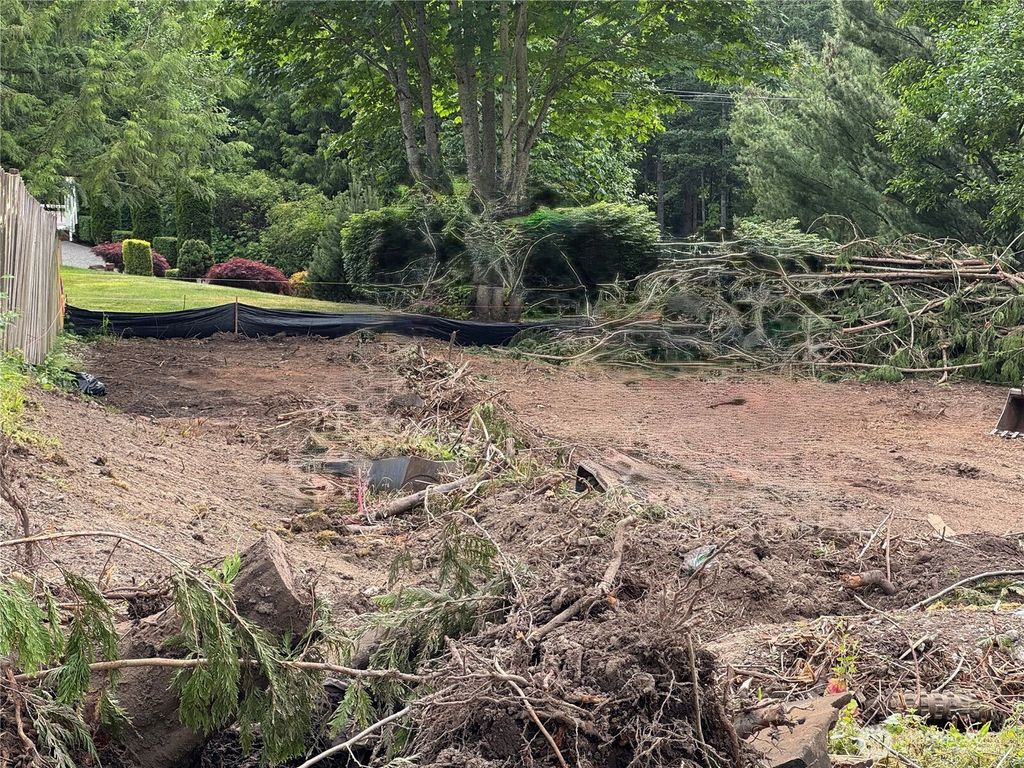 Photo of 510 37th Street, Bellingham, WA 98229 (MLS # 2465770)