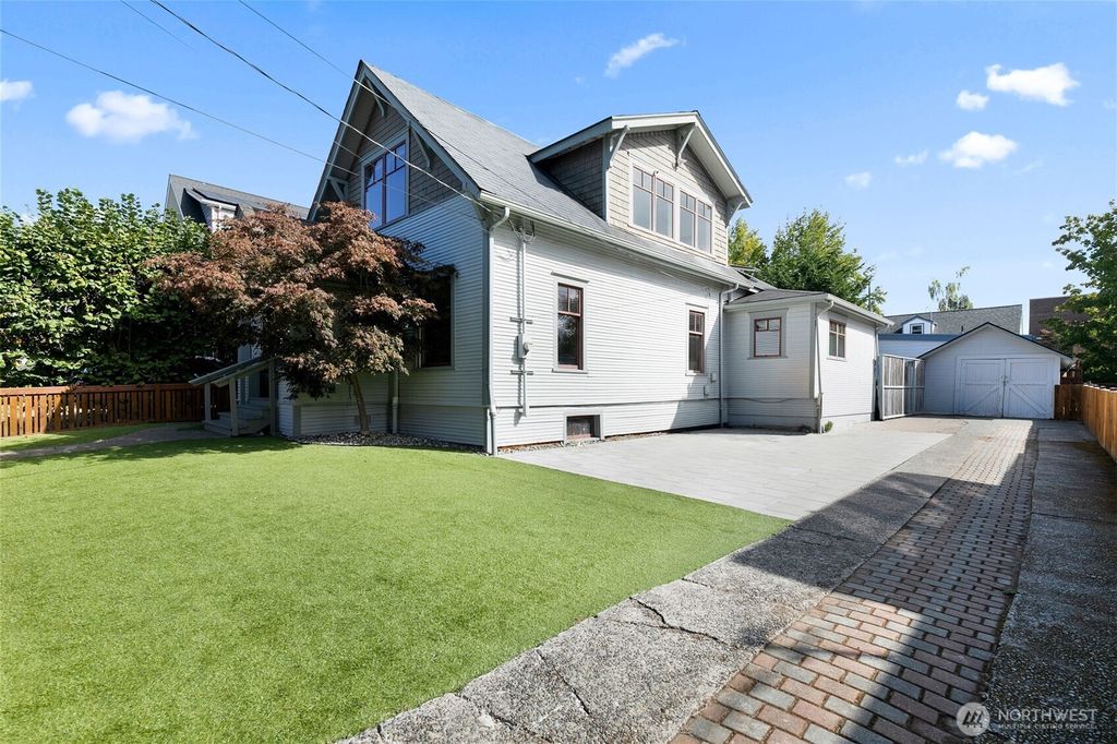 Photo of 6532 20th Avenue NW, Seattle, WA 98117 (MLS # 2435401)