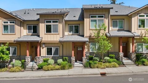 Photo of 1058 Cabin Creek Lane SW, Issaquah, WA 98027 (MLS # 2528653)