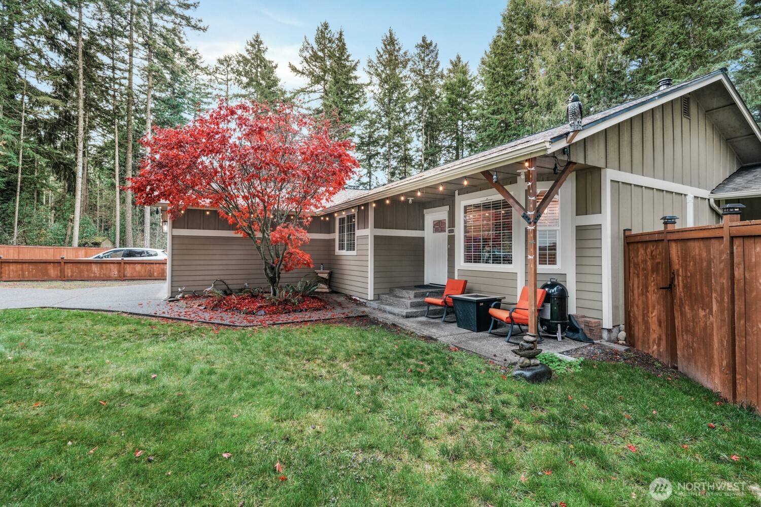 18305 Parkcrest Court SE