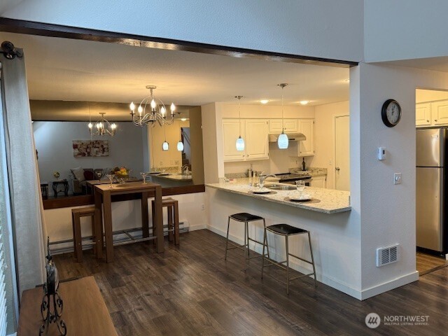 1555 Union Avenue NE 56