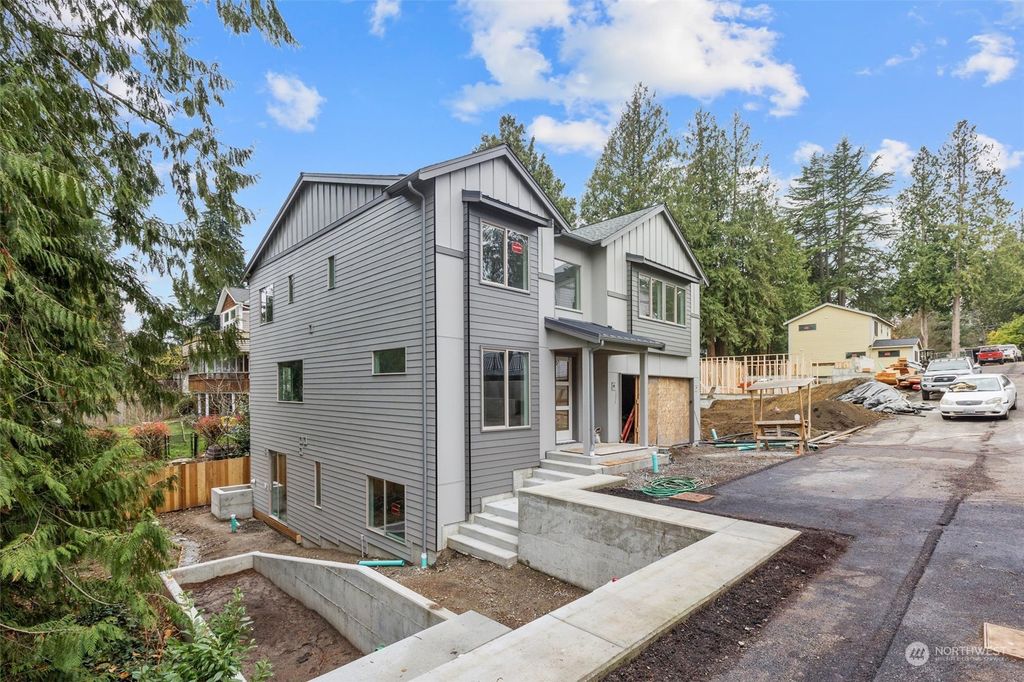Photo of 11350 23rd Avenue NE #2, Seattle, WA 98125 (MLS # 2219391)