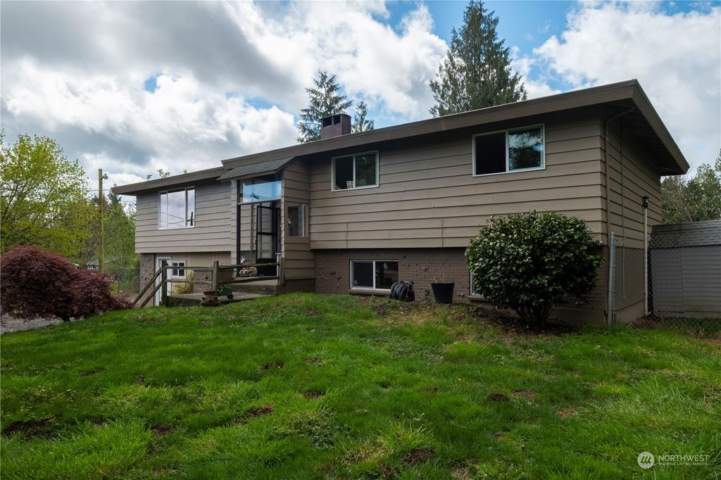 Photo of 12626 Ingraham Road, Snohomish, WA 98290 (MLS # 2224441)