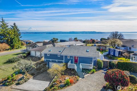 Photo of 7613 SW 258th Court, Vashon, WA 98070 (MLS # 2466589)