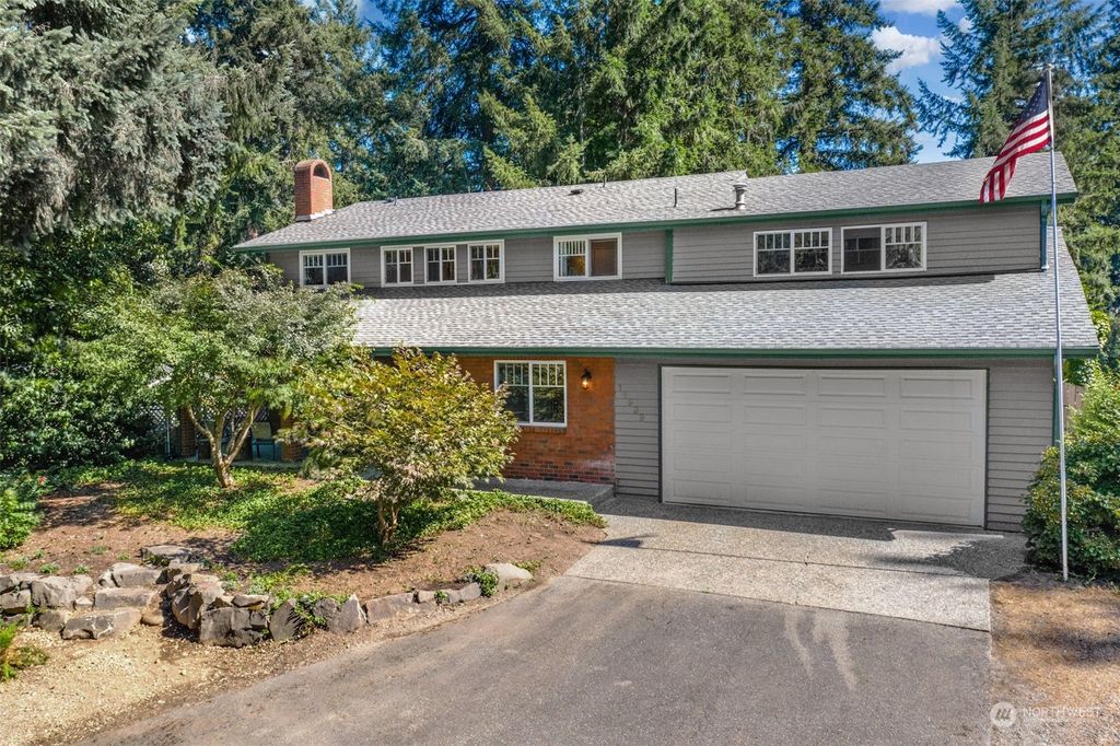 Photo of 16939 SE 149th Street, Renton, WA 98059 (MLS # 2150192)