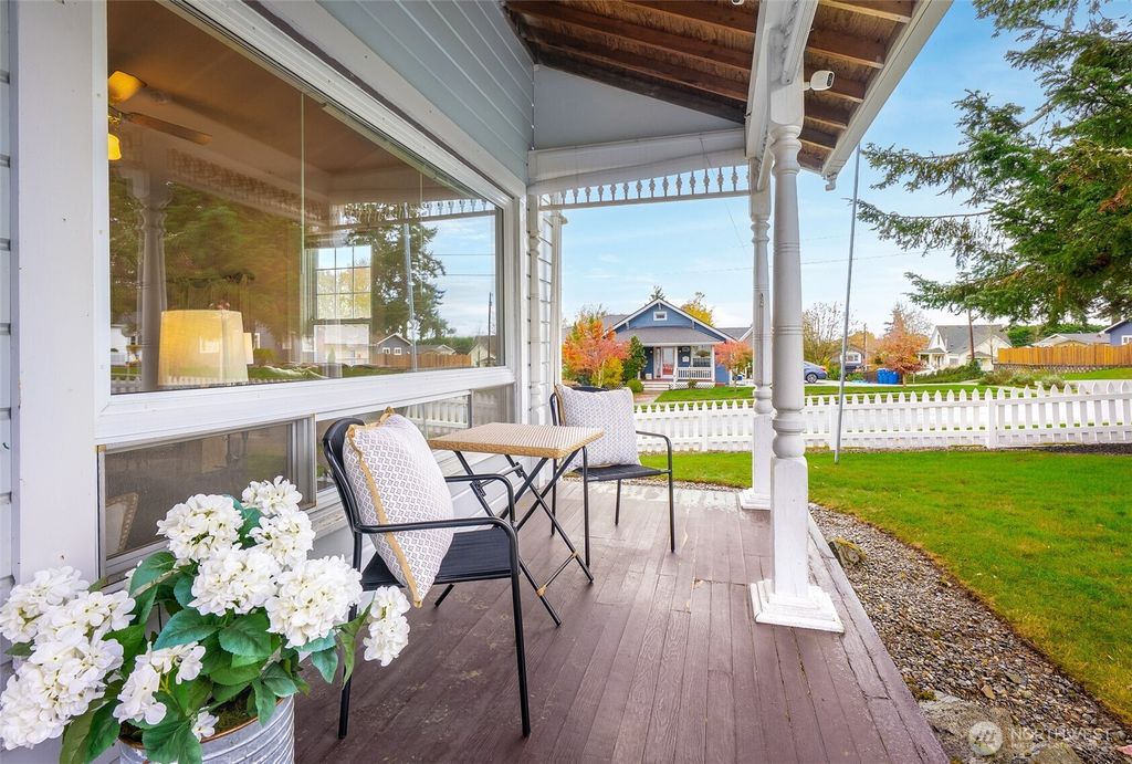 Photo of 1715 Third Street, Snohomish, WA 98290 (MLS # 2451924)