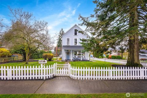 Photo of 1715 Third Street, Snohomish, WA 98290 (MLS # 2451924)