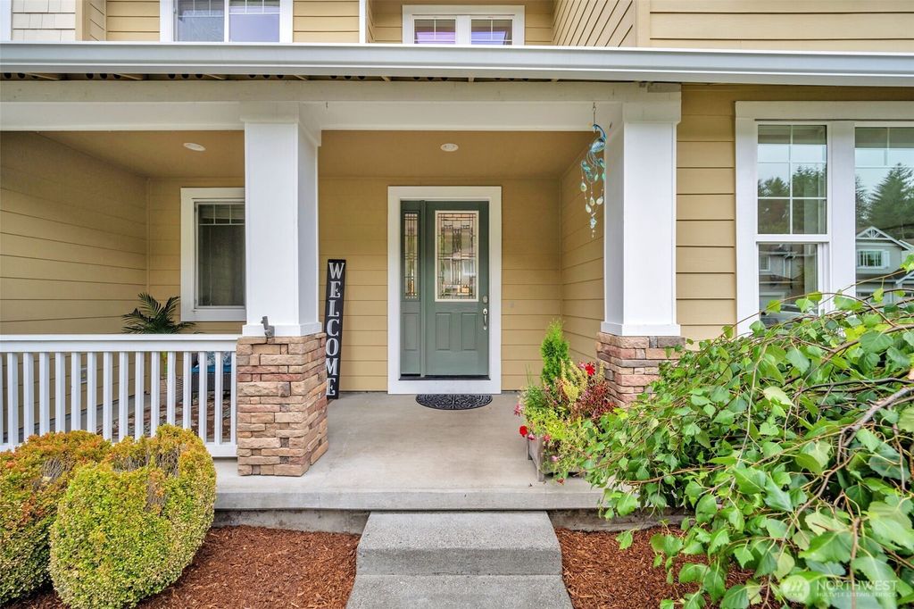 Photo of 27836 Maple Ridge Way SE, Maple Valley, WA 98038 (MLS # 2417170)