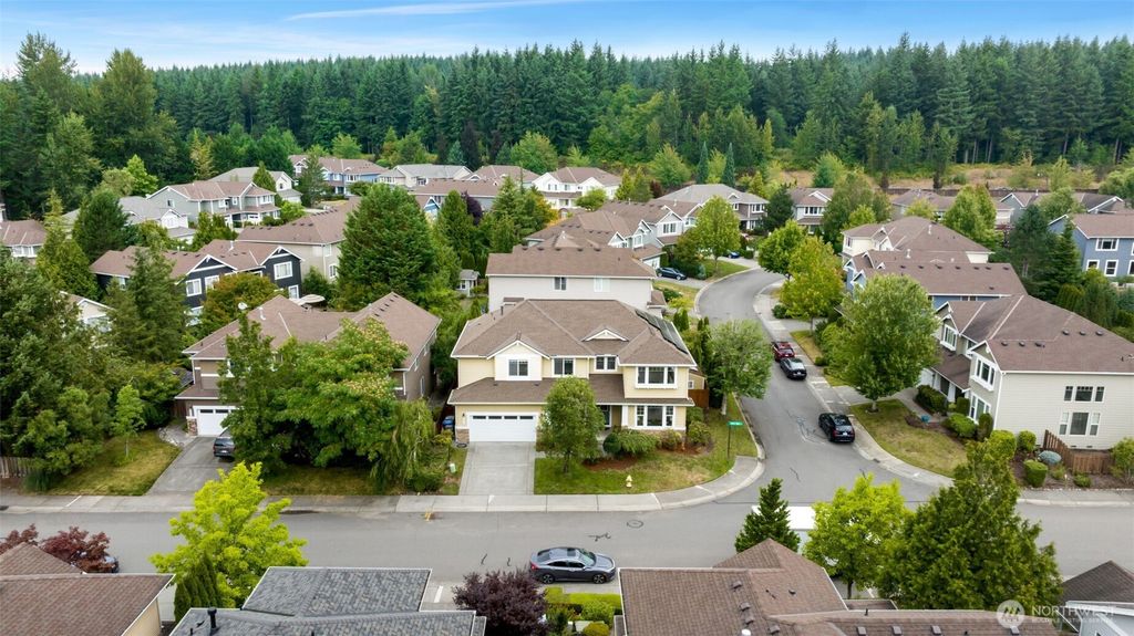 Photo of 27836 Maple Ridge Way SE, Maple Valley, WA 98038 (MLS # 2417170)