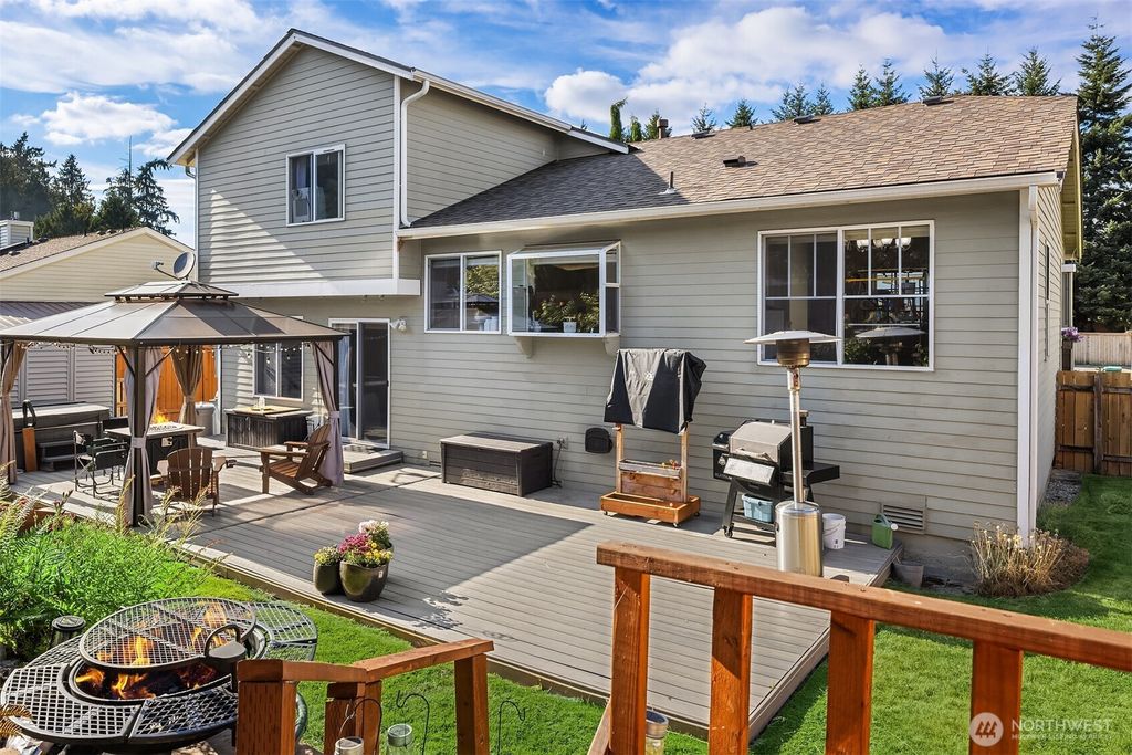 Photo of 5512 69th Street NE, Marysville, WA 98270 (MLS # 2415603)