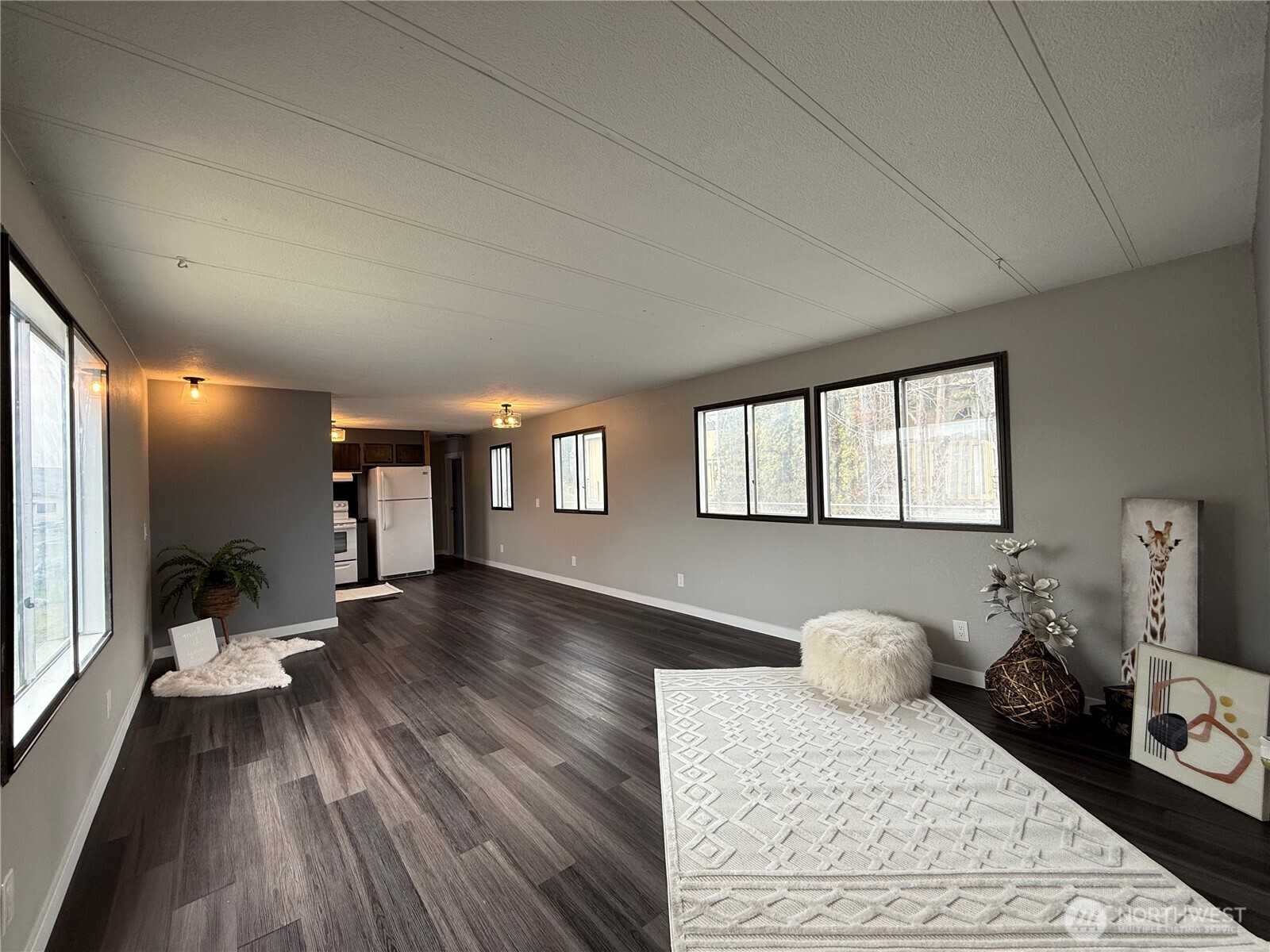 313 Sahara Court 686