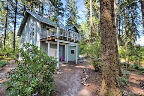 250 E Crest Lane Grapeview WA 98546