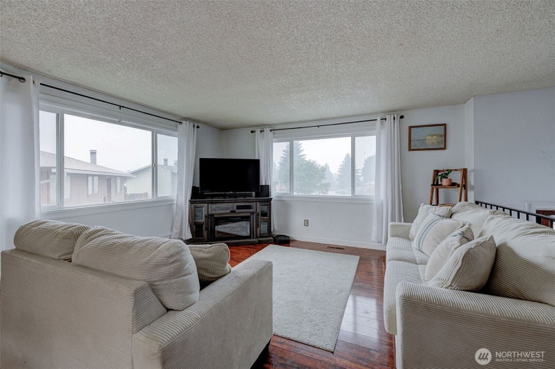 420 N Huber Court