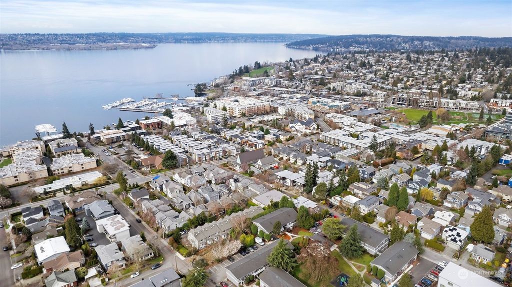 Photo of 438 4th Avenue S, Kirkland, WA 98033 (MLS # 2208144)